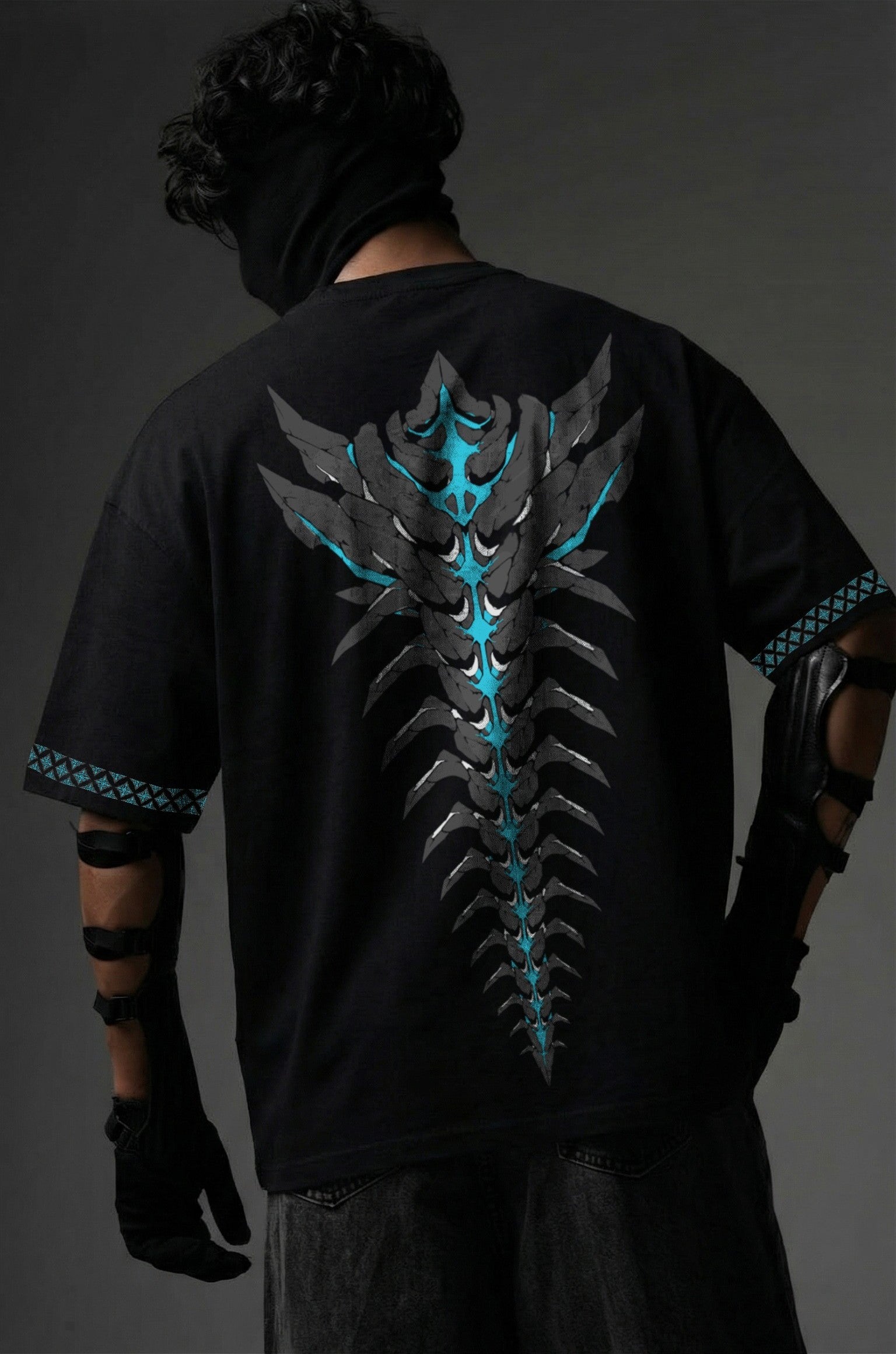 Teeyatra Cyber Oni Spine Oversized T-Shirt