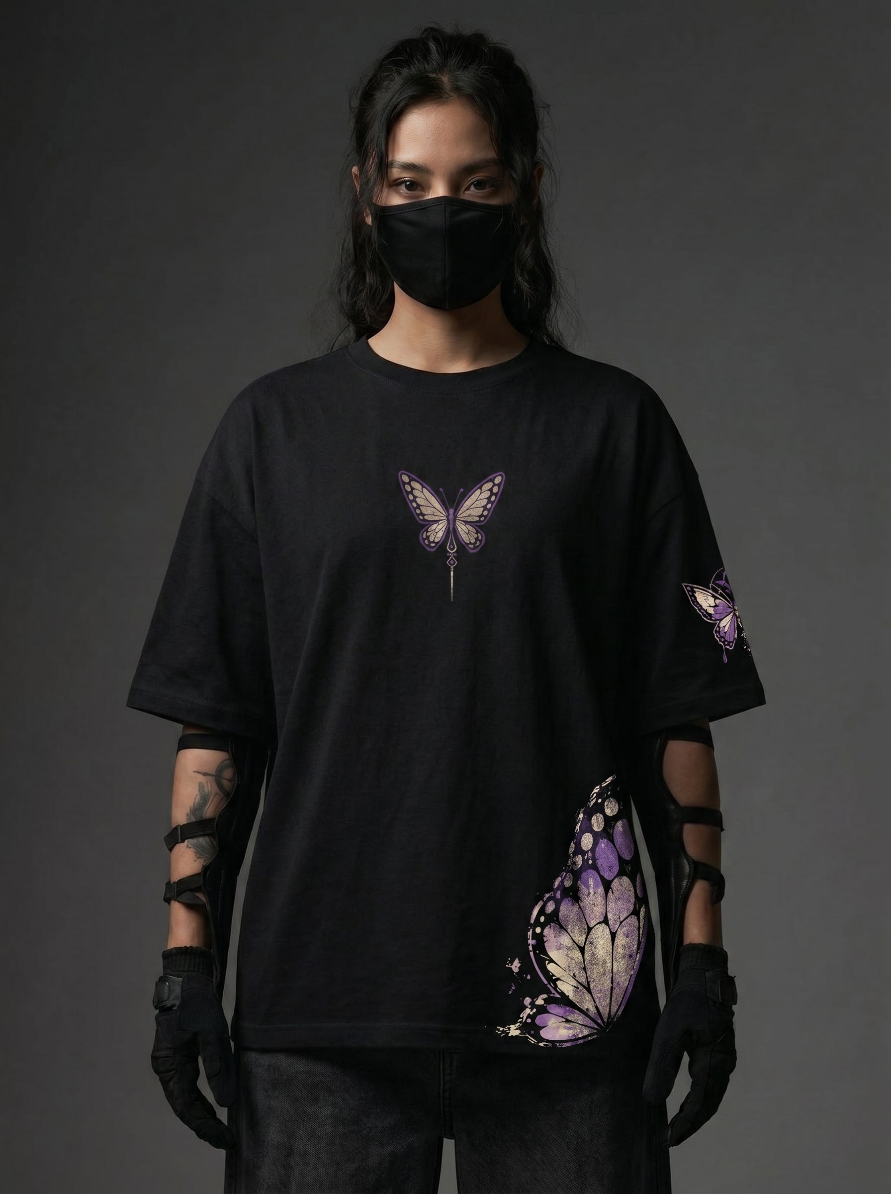 Teeyatra Shinobu Kocho Oversized T-Shirt