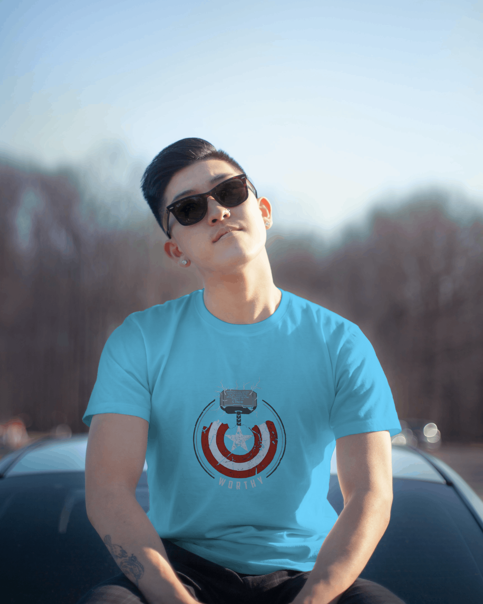 Thor and Captain America "Worthy" Men's Classic Crew T-Shirt | Teeyatra | Marvel