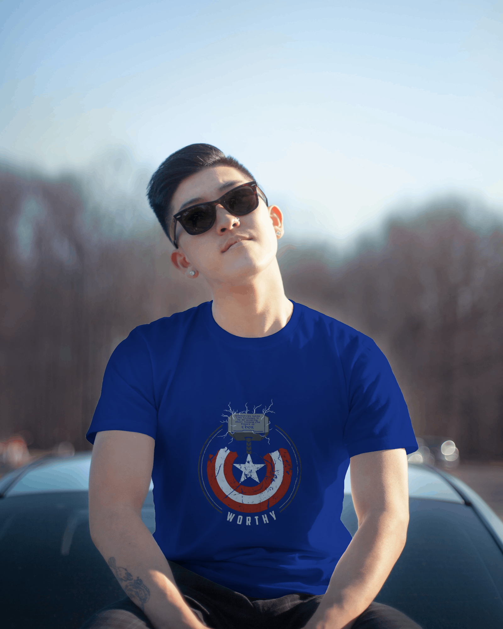 Thor and Captain America "Worthy" Men's Classic Crew T-Shirt | Teeyatra | Marvel