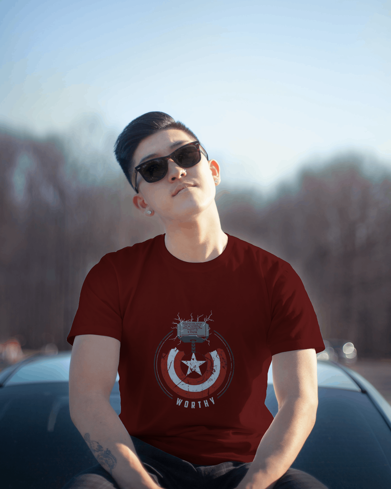 Thor and Captain America "Worthy" Men's Classic Crew T-Shirt | Teeyatra | Marvel