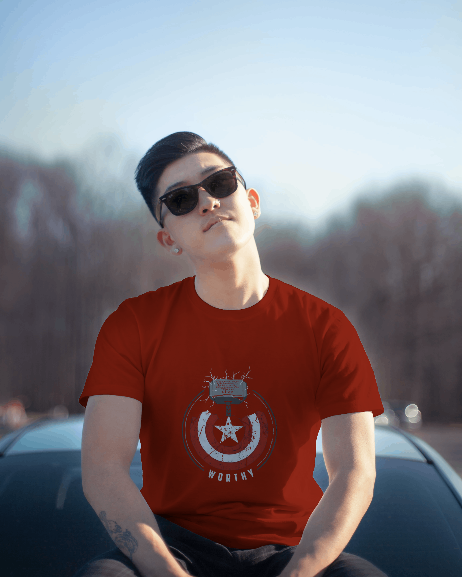 Thor and Captain America "Worthy" Men's Classic Crew T-Shirt | Teeyatra | Marvel